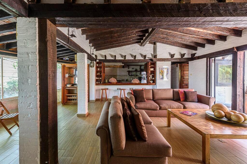 Agradable Cuarto De Hostal Sobre El Centro, Valle บาเญเดบราโว ภายนอก รูปภาพ